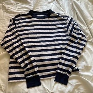 BRANDY MELVILLE STRIPED LONG SLEEVE